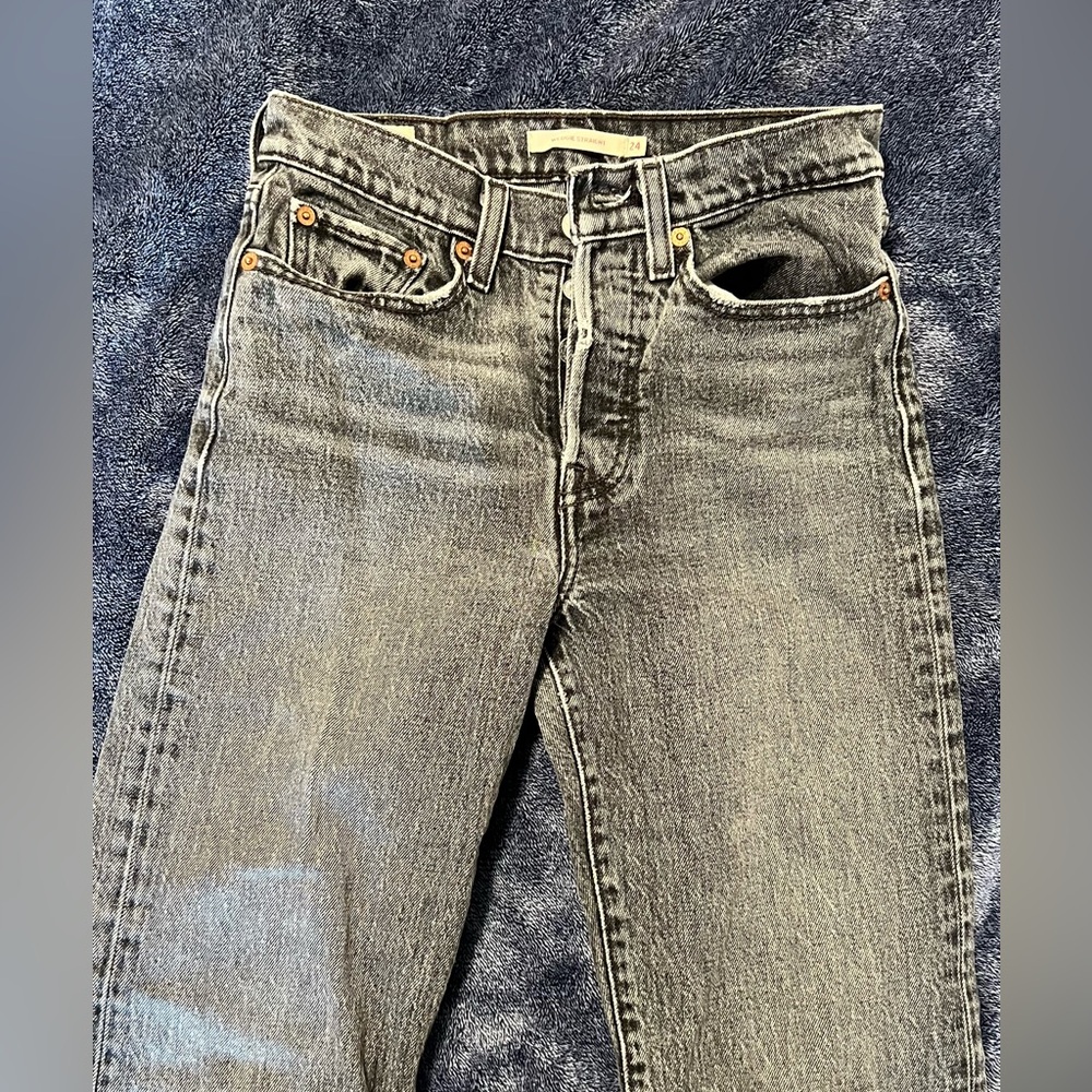 Gray Washed Levis Jeans - image 3